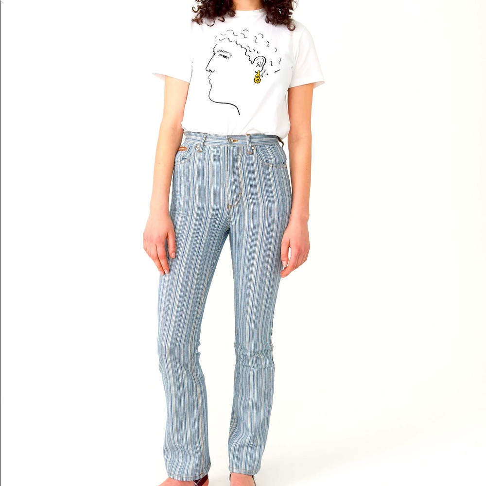 NWT ALEXACHUNG Grady Flared Jean